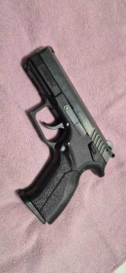 GRANDPOWER T12, калибр 10х28,  (дореформенный, без штифтов)