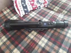 Продам прицел Zeiss с дальномером, на кронштейне blaser