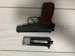 продаю пневматический пистолет макарова с blowback-ом