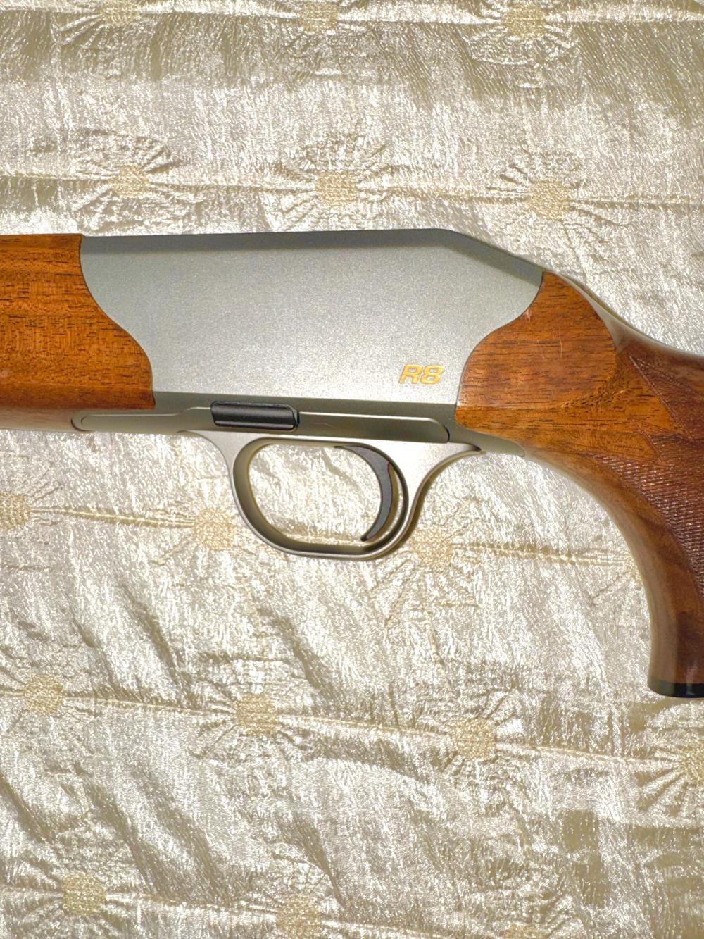 ложа Blaser R8 Standart cо спуском 230 т.р..