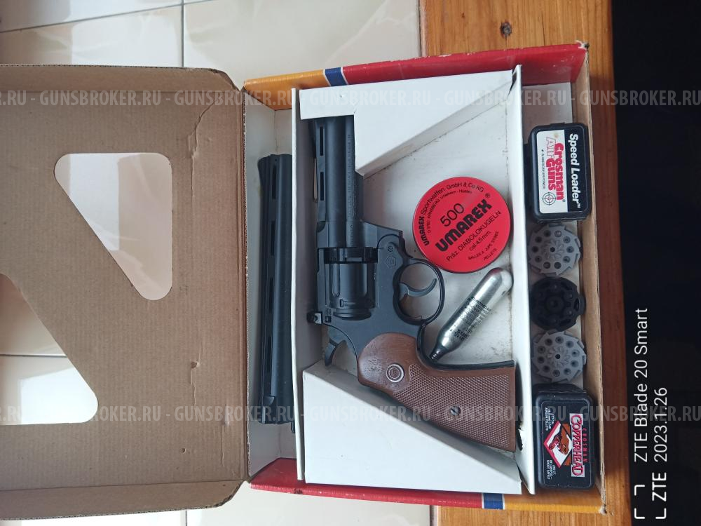 Пневматический револьвер Crosman 357