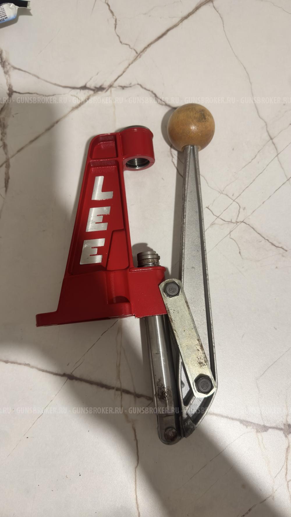 Пресс-станок Lee Breech Lock Reloader Press