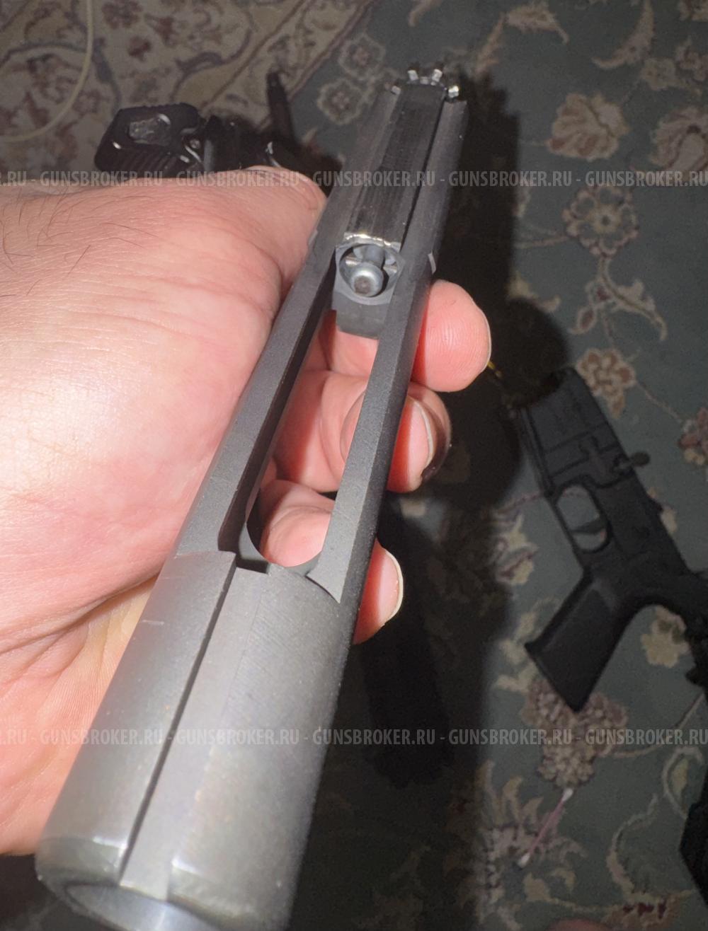 Zbroyar Z-15. 223 Rem.